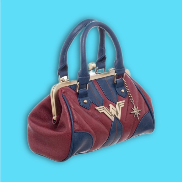 ALL OFFERS WELCOME! - Picture 3 of 5